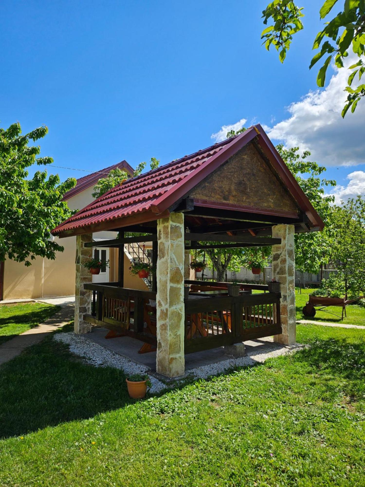 Calm Nest Apartman Nikšić Kültér fotó
